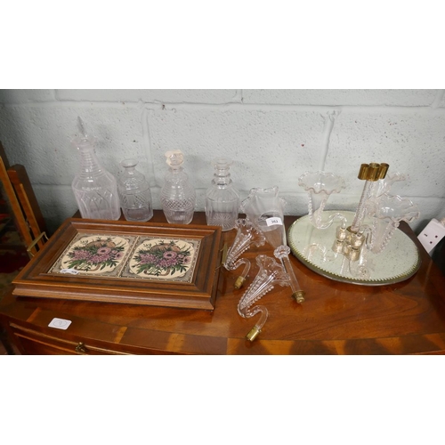 362 - Collectables to include decanters & cut glass centrepiece