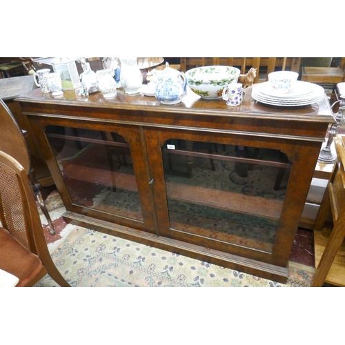 438 - Burr walnut glazed bookcase - Approx size W: 156cm D: 33cm H: 95cm