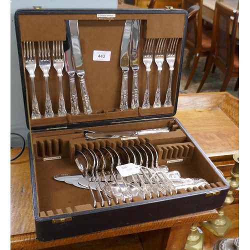 443 - Canteen of cutlery in original box