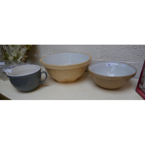 483 - Collection of stoneware kitchen mixing bowls