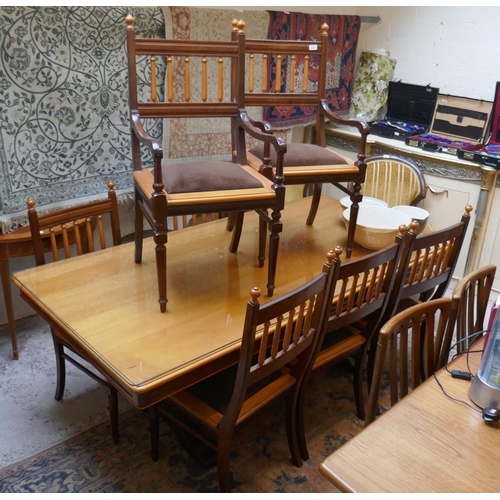 489 - Dining table with 8 matching chairs to include carvers