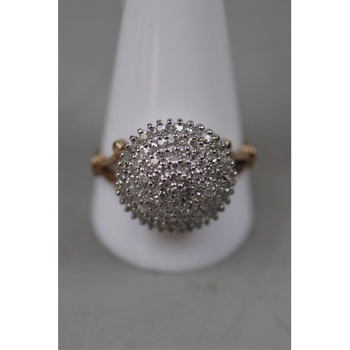 80 - 9ct gold diamond cluster ring - Size X