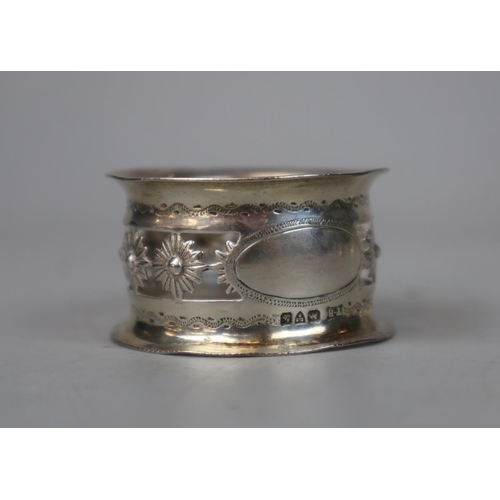 13 - 5 hallmarked silver napkin rings - Approx weight: 70g