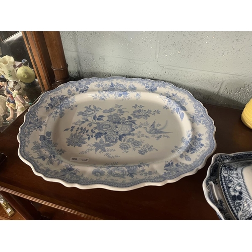 250 - Large platter together with a small tureen, ladle and tray