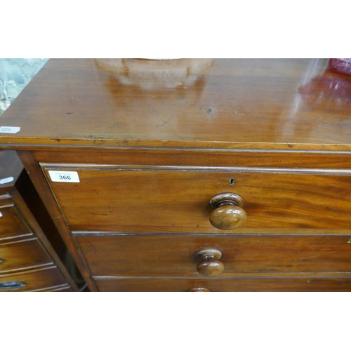 366 - Good Victorian mahogany chest of 2 over 3 drawers on bracket feet - Approx size W: 117cm D: 55cm H: ... 