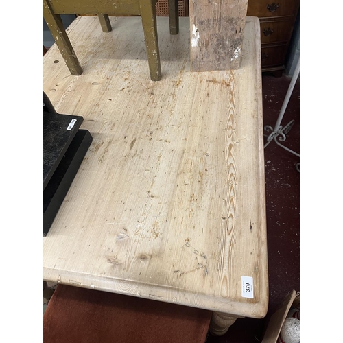 379 - Pine farmhouse table with 2 drawersL: 122cm W:87cm H:77cm approx