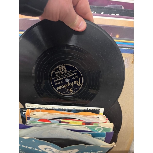 397 - Collection of vinyl records to include many Frank Sinatra