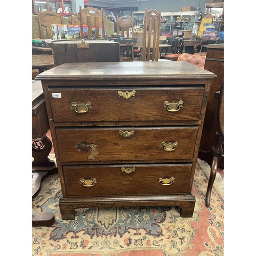 435 - Antique oak chest of 3 drawers - Approx size W: 82cm D: 48cm H: 88cm