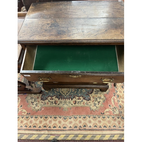 435 - Antique oak chest of 3 drawers - Approx size W: 82cm D: 48cm H: 88cm