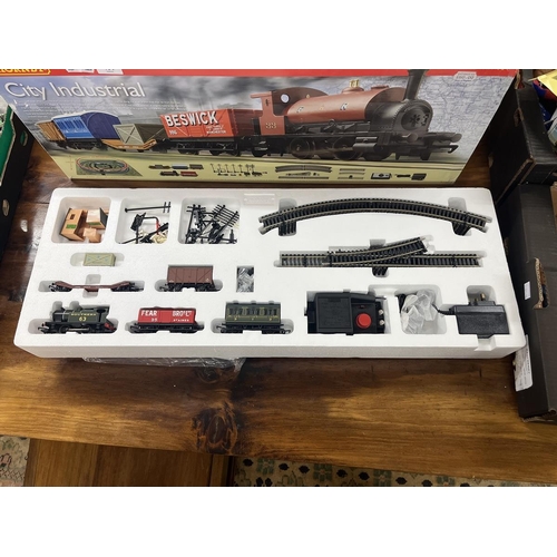 452 - Boxed Hornby train set - The Coastal Freight