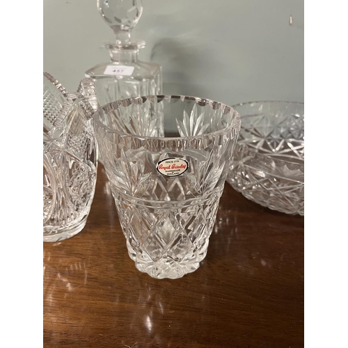 457 - Collection of glassware