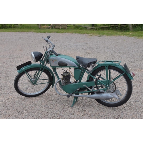 464 - 1932 Motobecane 125cc hardtail vintage motorcycle. Dry stored for 35 years. Runs. No documents.