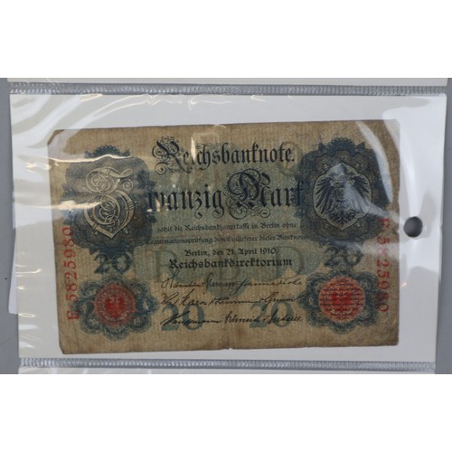 165 - World bank notes to include Romanian, British Armed Forces, Chinese, Rothmans Cambridge collection o... 