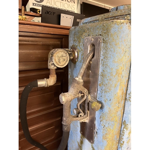 101 - 1930's Wayne petrol pump - Approx height: 165cm