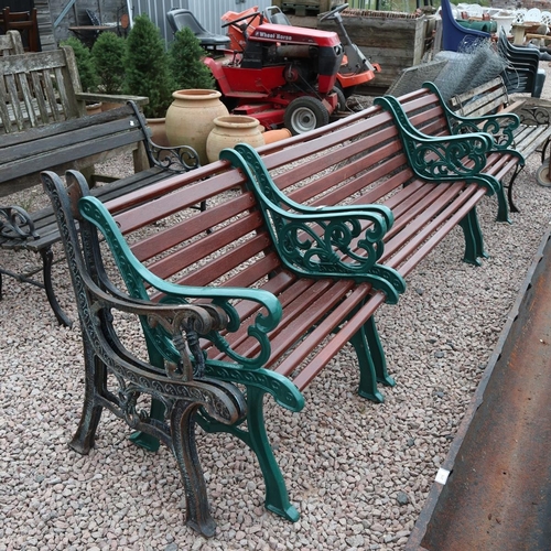 210 - Garden suit - 2 small bench seats & a bench together with pair of cast iron bench ends