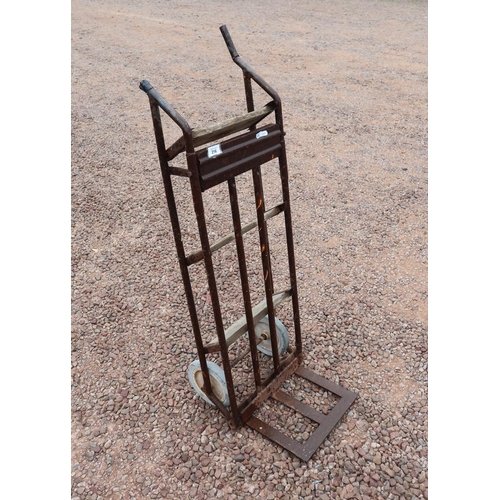 216 - Vintage sack truck/steps together with a gas cylinder trolley