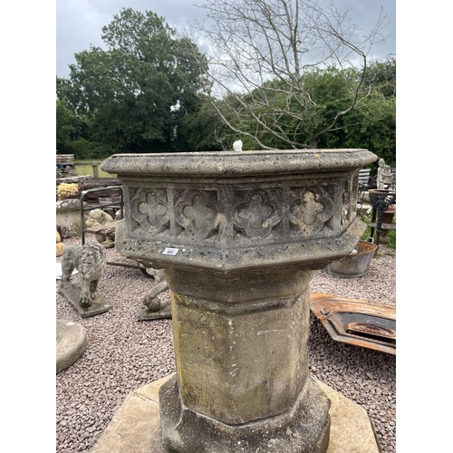 422 - Genuine vintage Haddenstone font - Approx height: 117cm