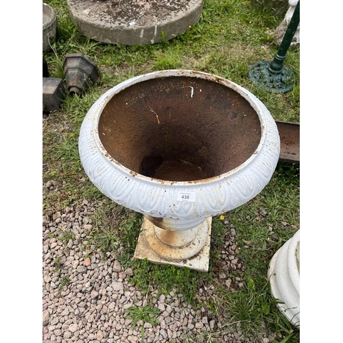 430 - Pair of cast iron pedestal planters - Approx height: 70cm