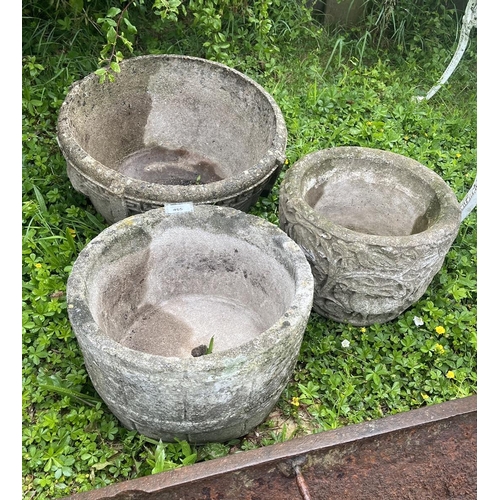 465 - 3 stone planters