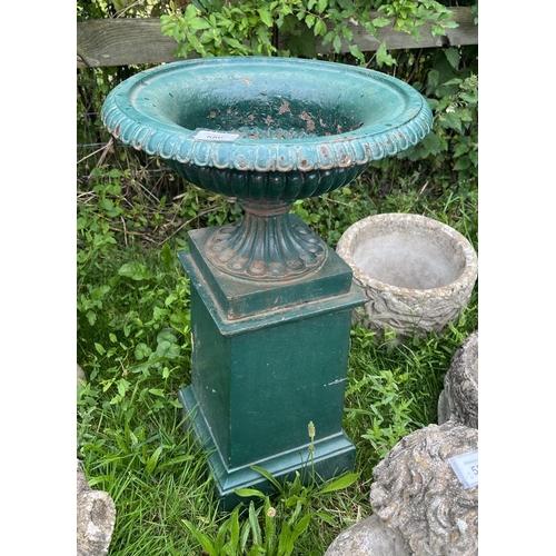 586 - Cast iron pedestal planter on plinth - Approx height: 63cm