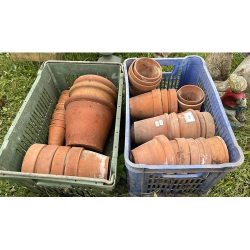 616 - 2 crates of terracotta planters to include Sankeys