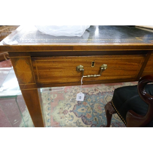 438 - Fine mahogany and inlaid 6 drawer Sheraton style desk – Length 153cm, Depth 92cm, Height 78cm