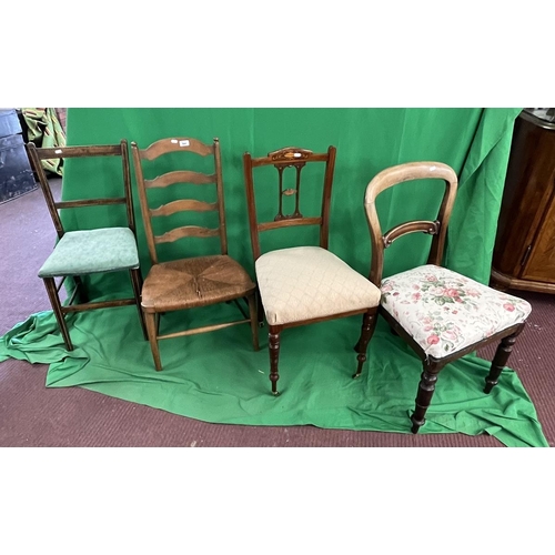 564 - Collection of 4 chairs