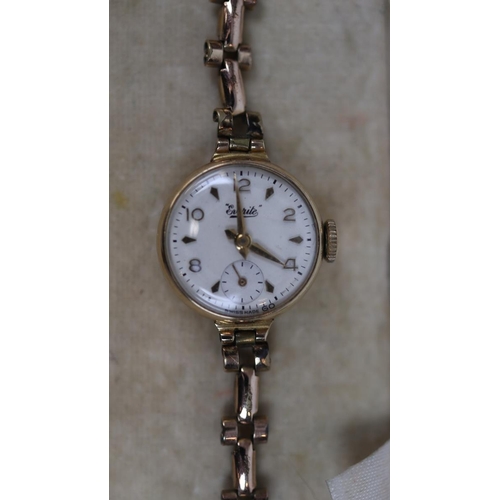 123 - 9ct gold ladies Everite watch together with a vintage Tissot watch with pig skin strap (working)