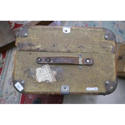 295 - Steamer trunk