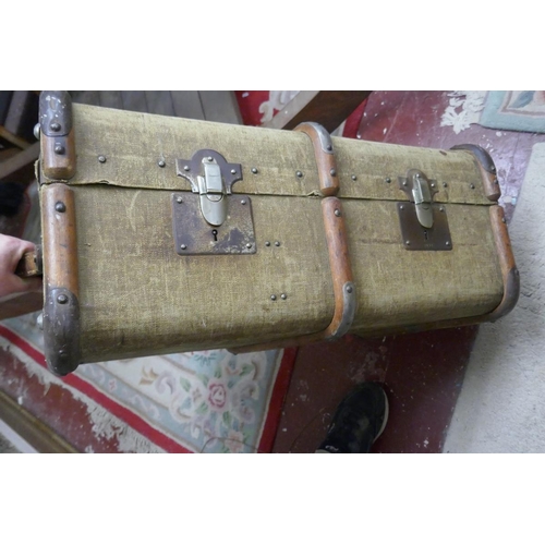 295 - Steamer trunk