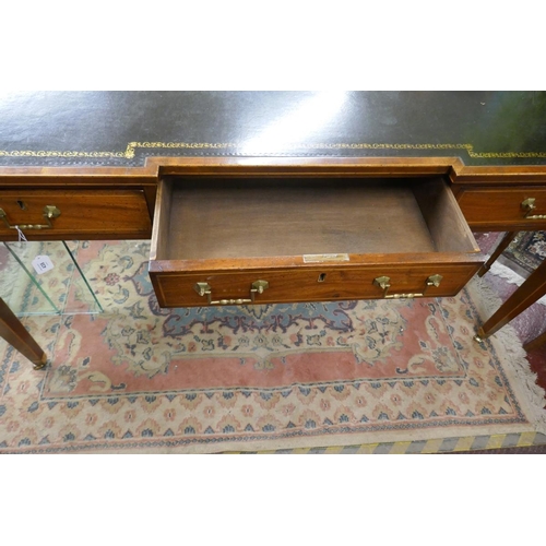 438 - Fine mahogany and inlaid 6 drawer Sheraton style desk – Length 153cm, Depth 92cm, Height 78cm