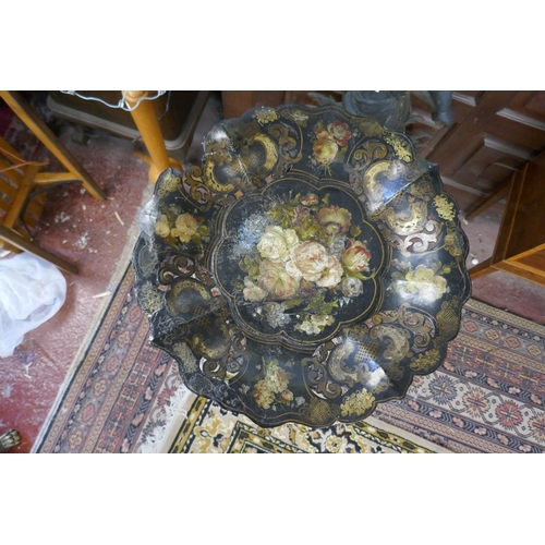 543 - Victorian hand decorated papier mache table