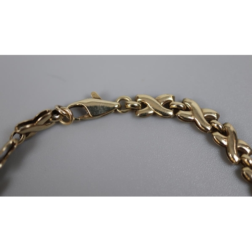 91 - 9ct gold chain - Approx weight 12g