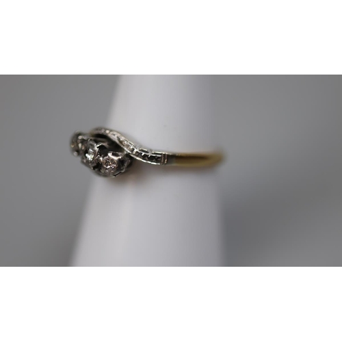 97 - 18ct gold platinum diamond set ring - Approx weight 2.8g - Size N