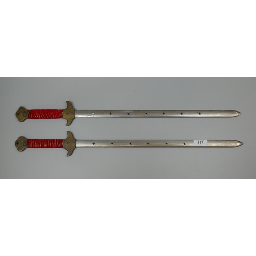 117 - Pair of Chinese fighting swords