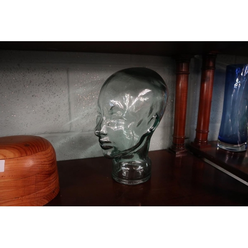 135 - 2 glass busts together with hat stand