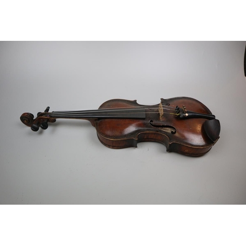 171 - Vionlin in case - Model of Jacob Stainer with 2 bows