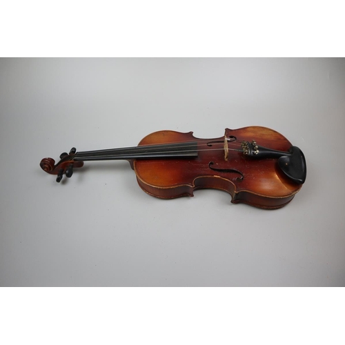 179 - Violin in case - copy of Antonius Stradivarius