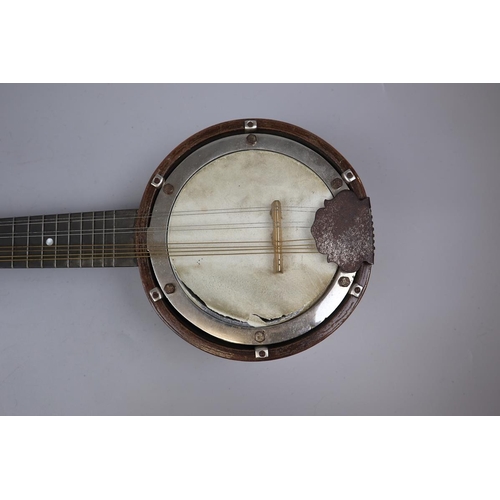 185 - Small banjo in case