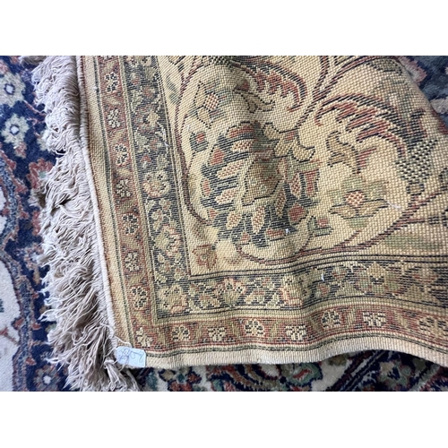 300 - Large patterned rug - Approx size: 360cm x 248cm