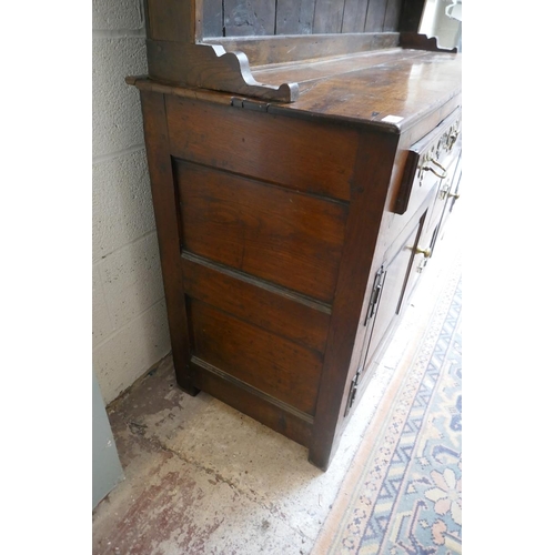 324 - Early oak dresser - Approx size: W: 162cm D: 50cm H: 197cm