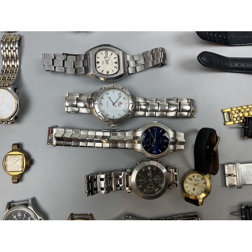 64 - Collection of watches