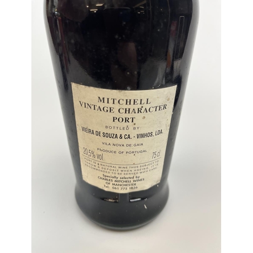 82 - Mitchell Vintage character port