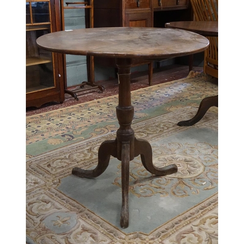 305 - Tilt top table - Diameter approx. 73cm