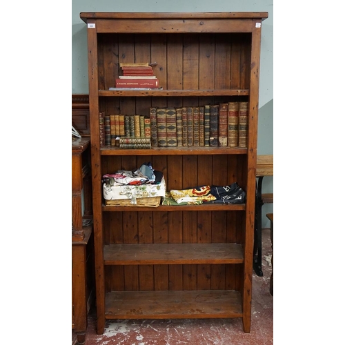 362 - Good quality pine bookcase - Approx size: W: 98cm D: 35cm H: 183cm