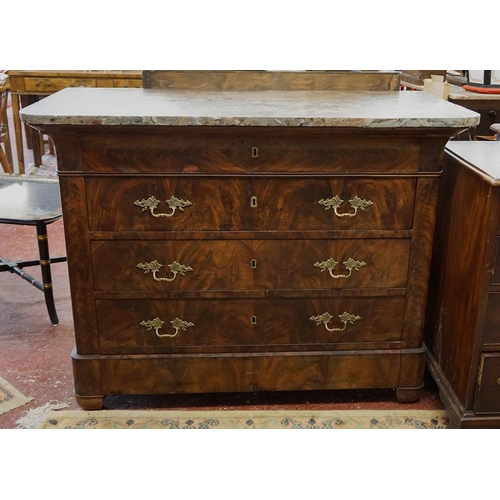 369 - French antique walnut commode chest of drawers - Approx size: W: 124cm D: 60cm H: 93cm