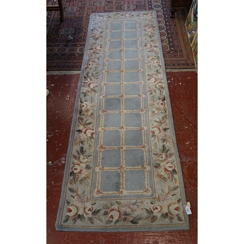 430 - Chinese woollen runner - Approx size: 244cm x 77cm