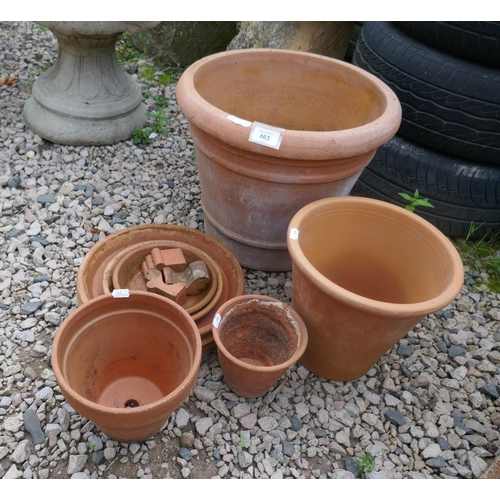 463 - Collection of terracotta pots, saucers and pot feet