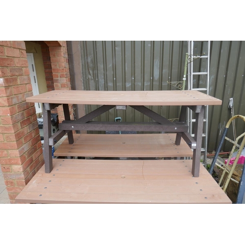 467 - Composite garden bench