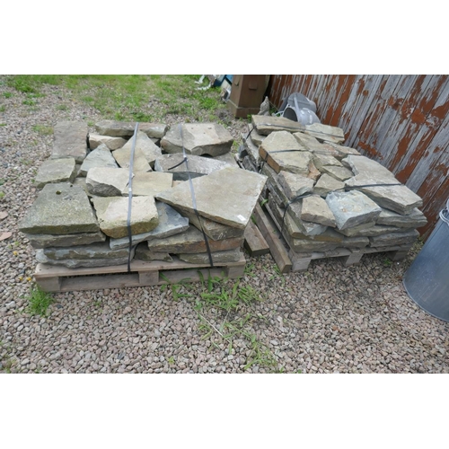 470 - 2 pallets York stone crazy paving/cuts approx 8sqm